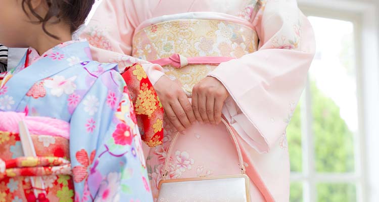 七五三のお参り＆記念撮影｜服装選びのポイント~お母さん