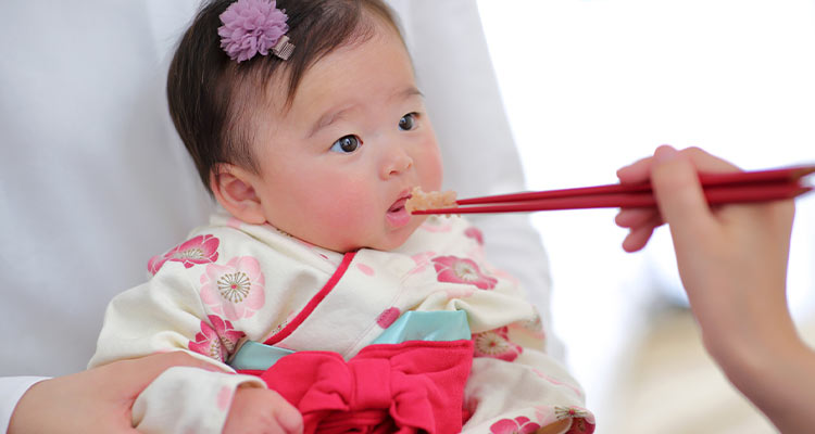 自宅でお食い初めをするとき｜準備するもの・メニューをチェック