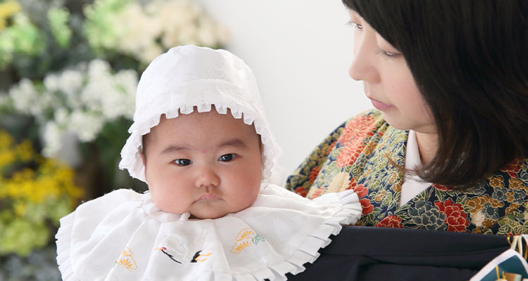 お宮参りの持ち物リストはこれ！用意する際のポイントや便利グッズも紹介