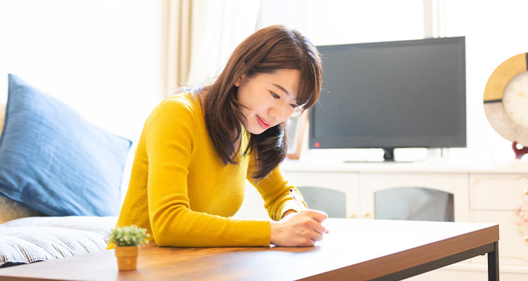 お宮参りの内祝い|贈るときのマナーとお礼状の文例